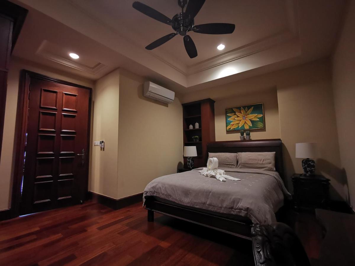 Casa Del Rio Residences Malacca Exterior photo
